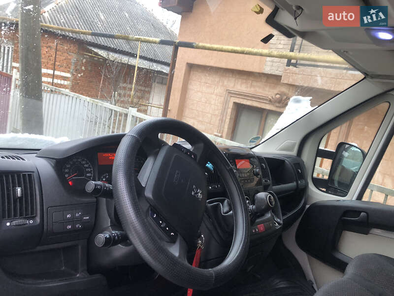 Тентований Peugeot Boxer 2016 в Мукачевому фото 14 Тентований Peugeot Boxer 2016 в Мукачевому