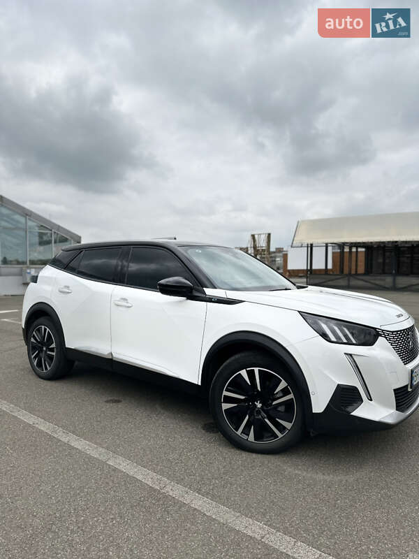 Позашляховик / Кросовер Peugeot e-2008 2020 в Умані