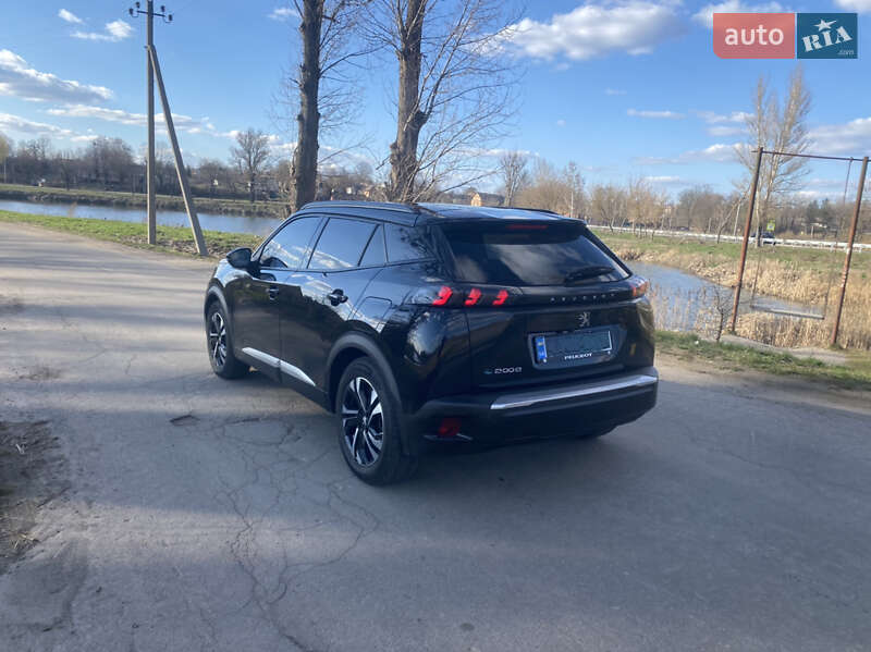 Позашляховик / Кросовер Peugeot e-2008 2020 в Вінниці