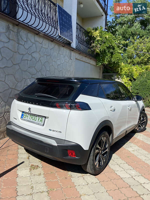 Внедорожник / Кроссовер Peugeot e-2008 2020 в Одессе