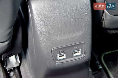 Внедорожник / Кроссовер Peugeot e-2008 2023 в Ивано-Франковске