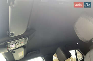 Внедорожник / Кроссовер Peugeot e-2008 2022 в 