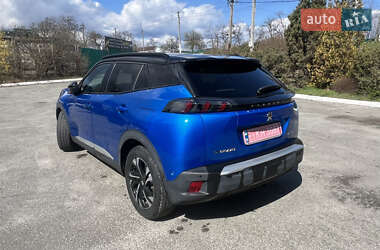 Позашляховик / Кросовер Peugeot e-2008 2020 в 