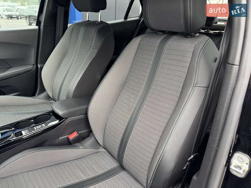 Позашляховик / Кросовер Peugeot e-2008 2021 в Рівному