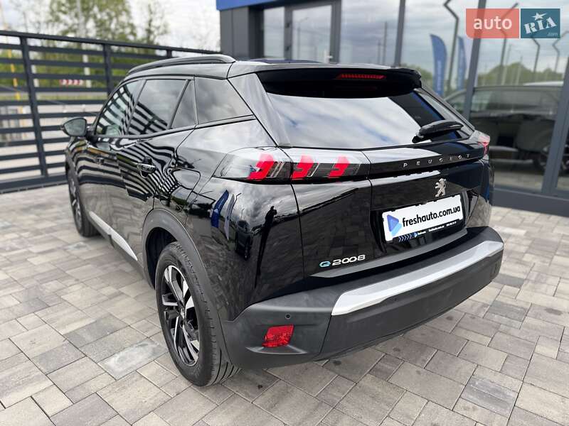 Позашляховик / Кросовер Peugeot e-2008 2021 в Рівному