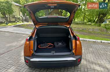 Позашляховик / Кросовер Peugeot e-2008 2021 в 