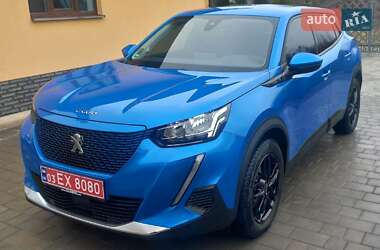 Внедорожник / Кроссовер Peugeot e-2008 2022 в 