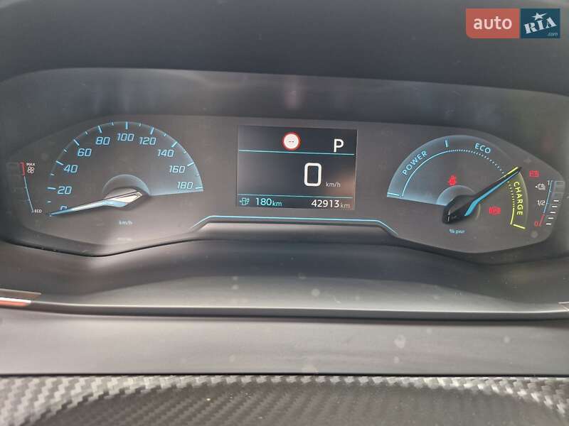 Позашляховик / Кросовер Peugeot e-2008 2020 в Самборі фото 32 Позашляховик / Кросовер Peugeot e-2008 2020 в Самборі