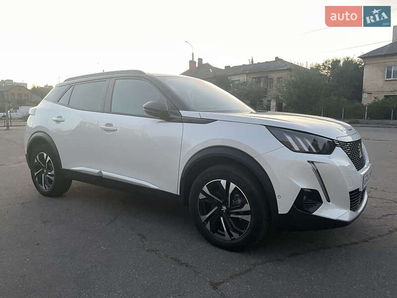 Внедорожник / Кроссовер Peugeot e-2008 2020 в Виннице