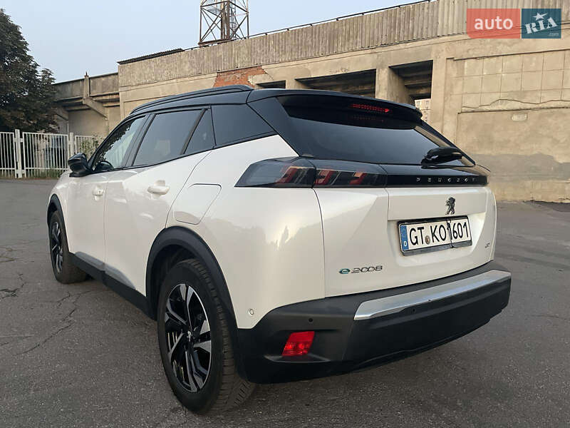 Внедорожник / Кроссовер Peugeot e-2008 2020 в Виннице