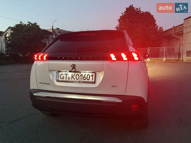 Внедорожник / Кроссовер Peugeot e-2008 2020 в Виннице