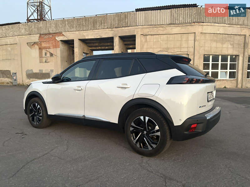 Внедорожник / Кроссовер Peugeot e-2008 2020 в Виннице