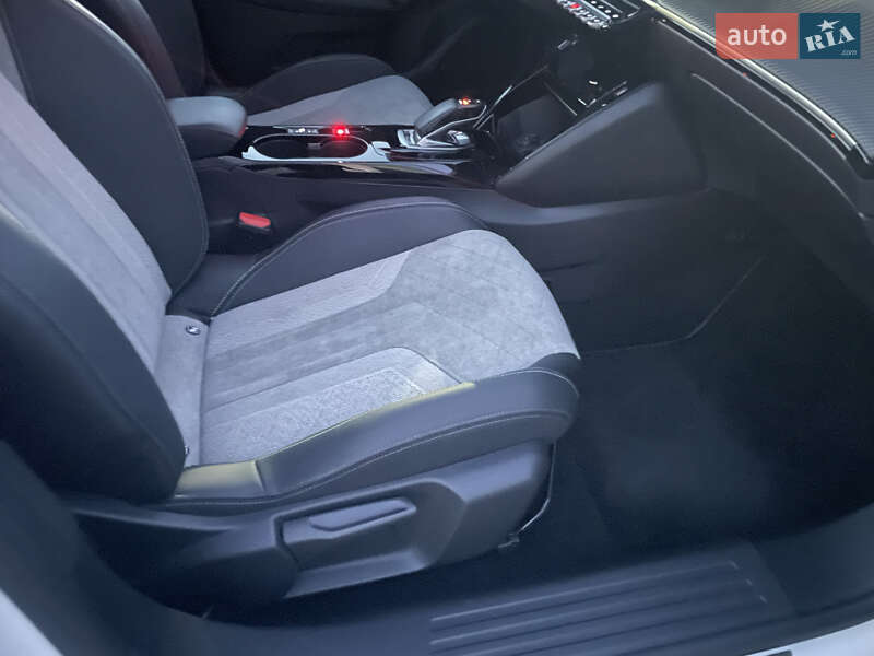 Внедорожник / Кроссовер Peugeot e-2008 2020 в Виннице