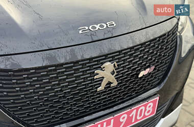Внедорожник / Кроссовер Peugeot e-2008 2022 в 