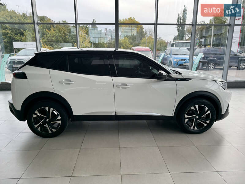 Внедорожник / Кроссовер Peugeot e-2008 2020 в Чернигове