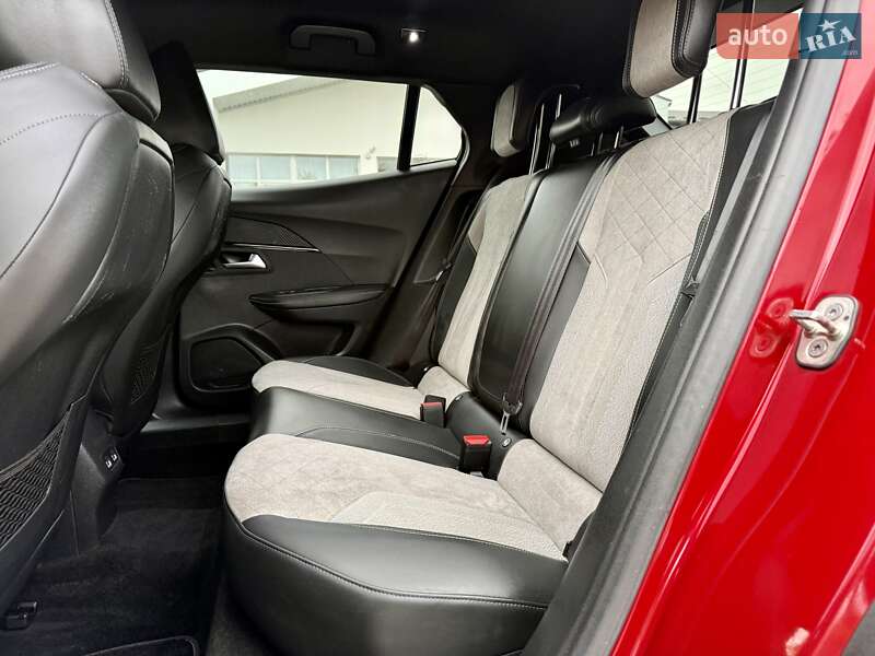 Позашляховик / Кросовер Peugeot e-2008 2020 в Бердичеві