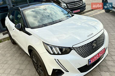 Позашляховик / Кросовер Peugeot e-2008 2021 в Дніпрі
