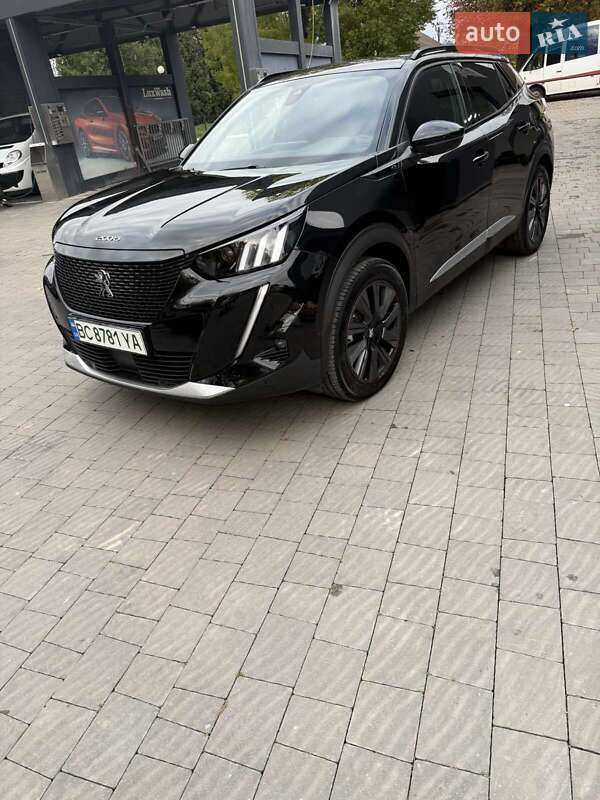 Внедорожник / Кроссовер Peugeot e-2008 2020 в Самборе