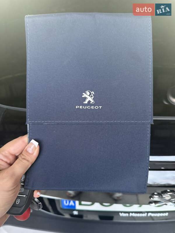 Внедорожник / Кроссовер Peugeot e-2008 2020 в Самборе