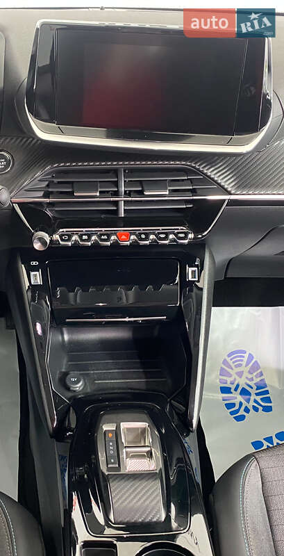 Позашляховик / Кросовер Peugeot e-2008 2022 в Львові