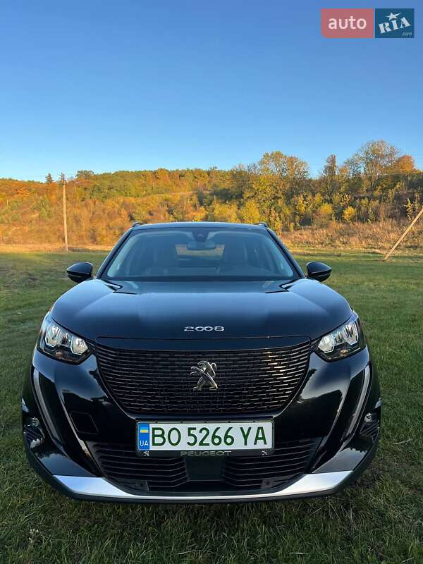 Peugeot e-2008 2020
