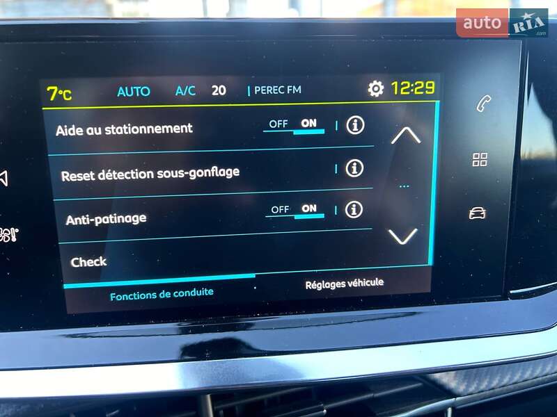 Позашляховик / Кросовер Peugeot e-2008 2022 в Львові