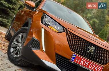 Внедорожник / Кроссовер Peugeot e-2008 2021 в 