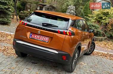 Внедорожник / Кроссовер Peugeot e-2008 2021 в 