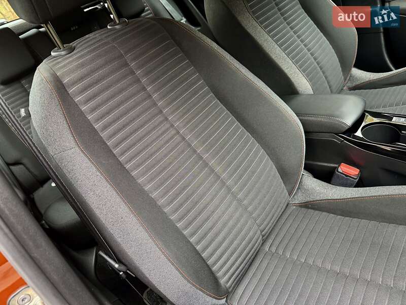 Внедорожник / Кроссовер Peugeot e-2008 2021 в Дрогобыче фото 81 Внедорожник / Кроссовер Peugeot e-2008 2021 в Дрогобыче