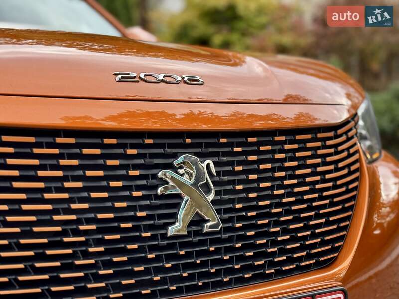Позашляховик / Кросовер Peugeot e-2008 2021 в Дрогобичі