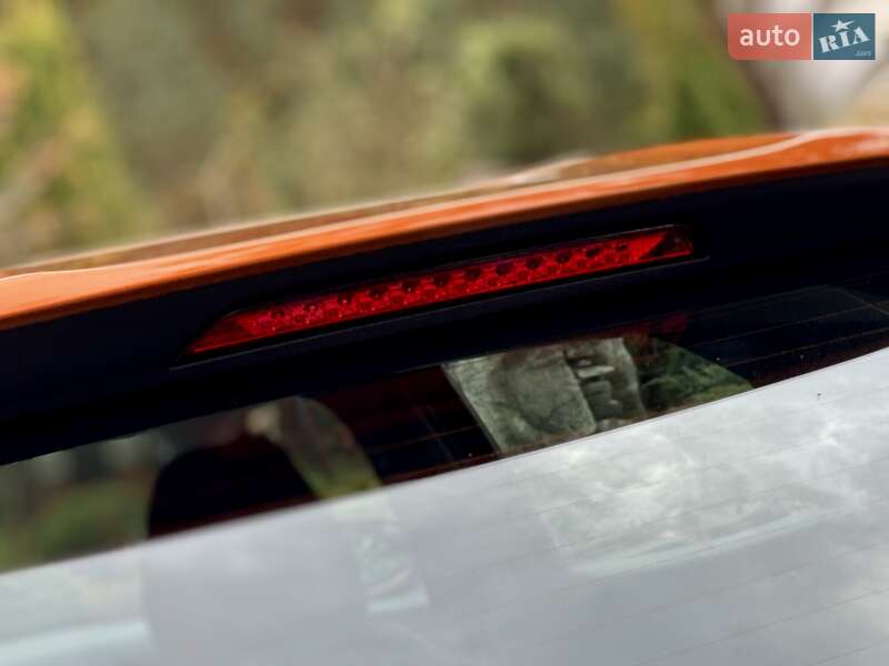 Позашляховик / Кросовер Peugeot e-2008 2021 в Дрогобичі