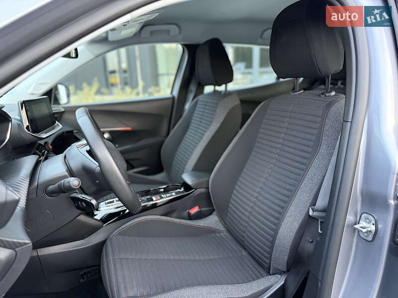 Позашляховик / Кросовер Peugeot e-2008 2022 в Городку фото 8 Позашляховик / Кросовер Peugeot e-2008 2022 в Городку