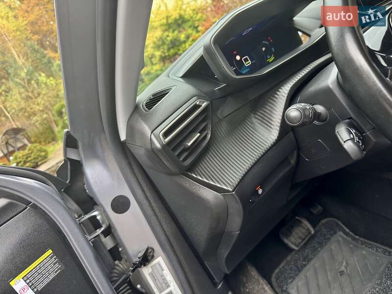 Внедорожник / Кроссовер Peugeot e-2008 2021 в Дрогобыче фото 49 Внедорожник / Кроссовер Peugeot e-2008 2021 в Дрогобыче