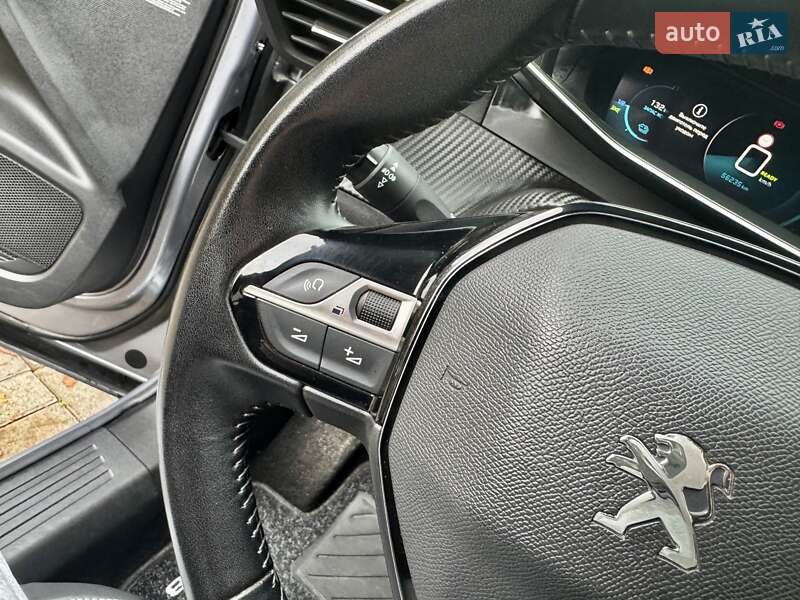Внедорожник / Кроссовер Peugeot e-2008 2021 в Дрогобыче фото 53 Внедорожник / Кроссовер Peugeot e-2008 2021 в Дрогобыче