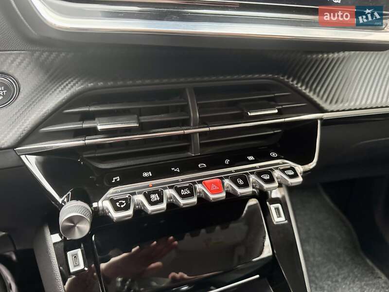 Внедорожник / Кроссовер Peugeot e-2008 2021 в Дрогобыче фото 59 Внедорожник / Кроссовер Peugeot e-2008 2021 в Дрогобыче