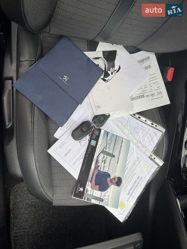 Внедорожник / Кроссовер Peugeot e-2008 2021 в Дрогобыче фото 89 Внедорожник / Кроссовер Peugeot e-2008 2021 в Дрогобыче