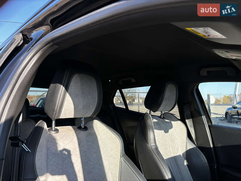 Внедорожник / Кроссовер Peugeot e-2008 2021 в Львове