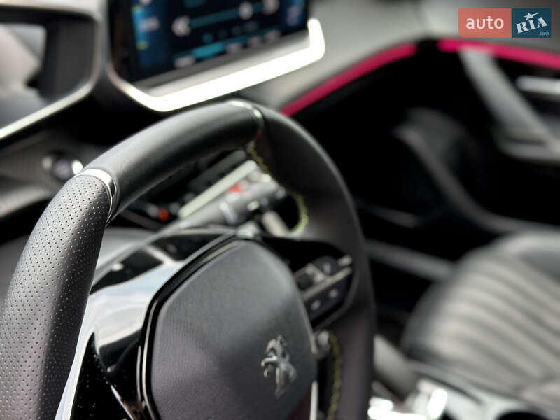 Позашляховик / Кросовер Peugeot e-2008 2020 в Самборі