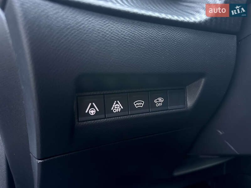 Позашляховик / Кросовер Peugeot e-2008 2020 в Самборі