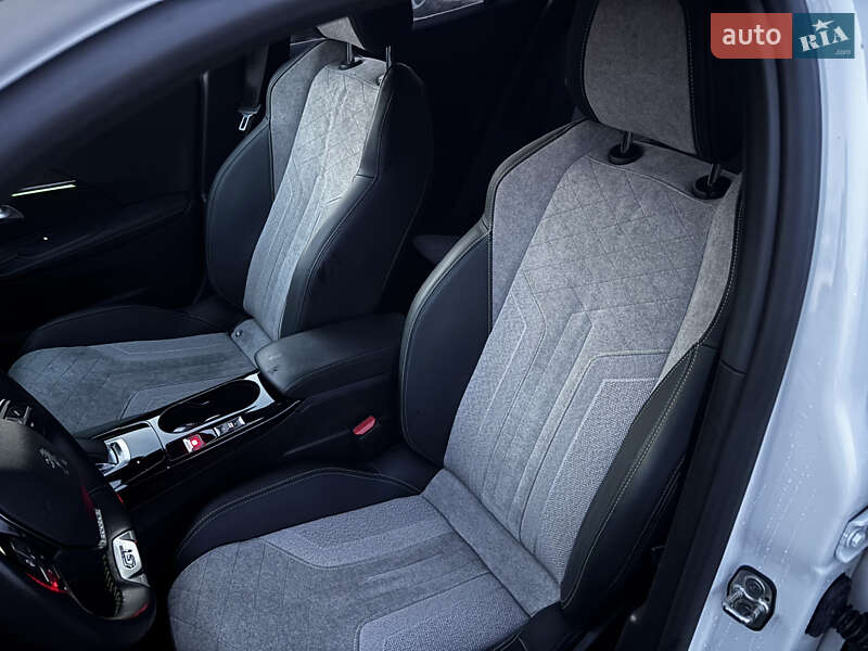 Внедорожник / Кроссовер Peugeot e-2008 2020 в Львове фото 11 Внедорожник / Кроссовер Peugeot e-2008 2020 в Львове