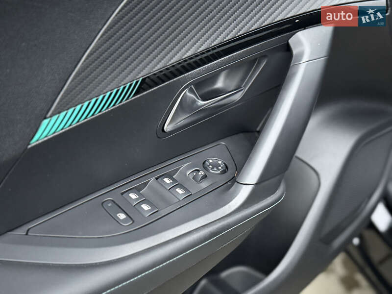 Внедорожник / Кроссовер Peugeot e-2008 2021 в Дрогобыче