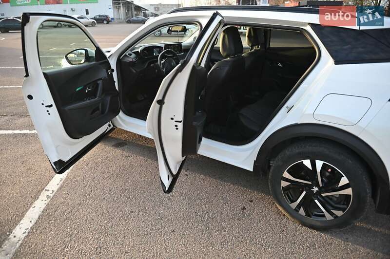 Внедорожник / Кроссовер Peugeot e-2008 2021 в Ровно