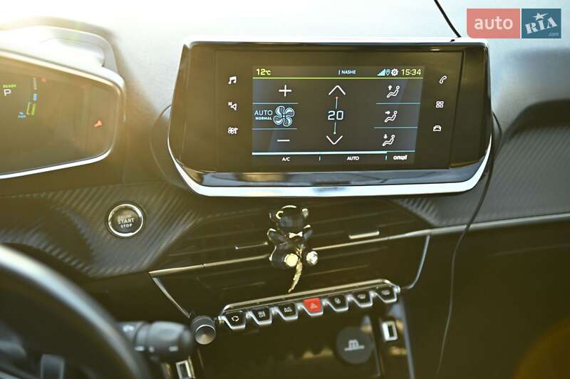 Внедорожник / Кроссовер Peugeot e-2008 2021 в Ровно