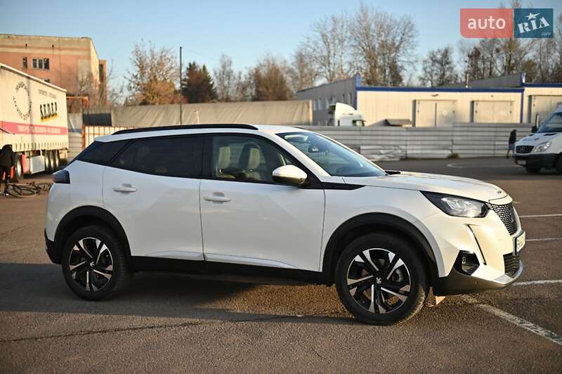 Внедорожник / Кроссовер Peugeot e-2008 2021 в Ровно