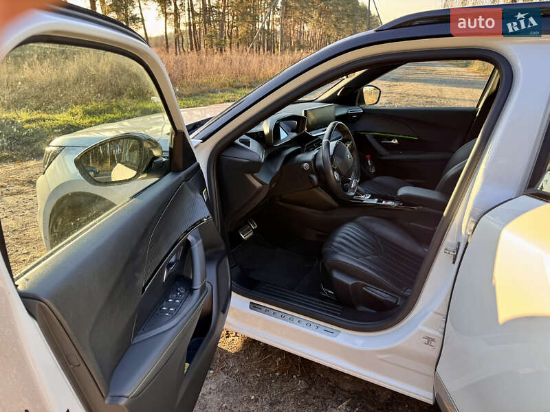 Внедорожник / Кроссовер Peugeot e-2008 2020 в Броварах фото 12 Внедорожник / Кроссовер Peugeot e-2008 2020 в Броварах