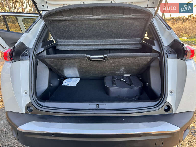 Внедорожник / Кроссовер Peugeot e-2008 2020 в Броварах фото 16 Внедорожник / Кроссовер Peugeot e-2008 2020 в Броварах