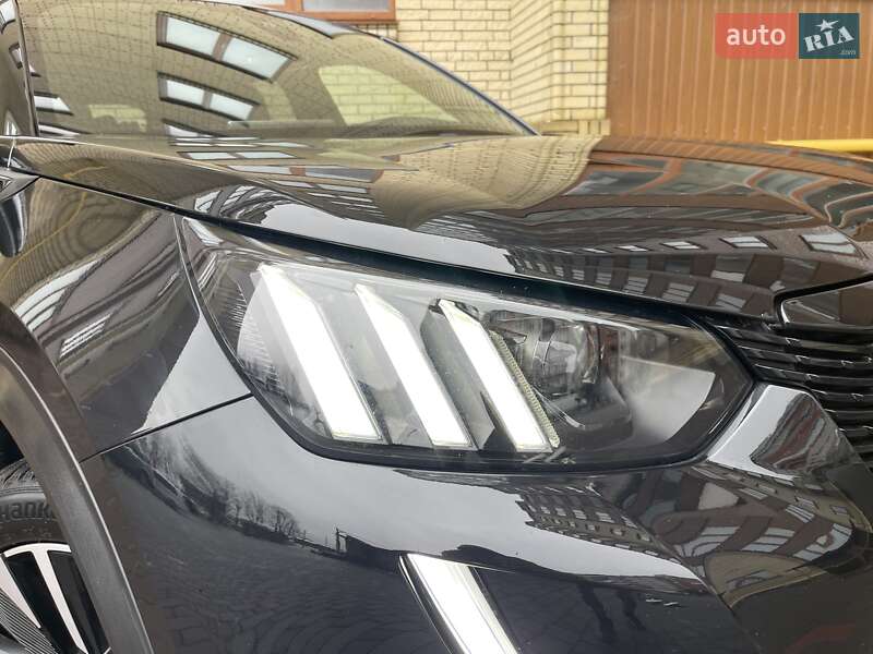 Внедорожник / Кроссовер Peugeot e-2008 2021 в Тернополе