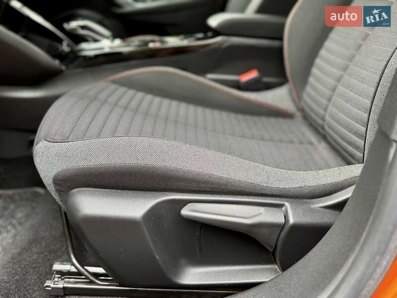 Внедорожник / Кроссовер Peugeot e-2008 2021 в Дрогобыче фото 53 Внедорожник / Кроссовер Peugeot e-2008 2021 в Дрогобыче