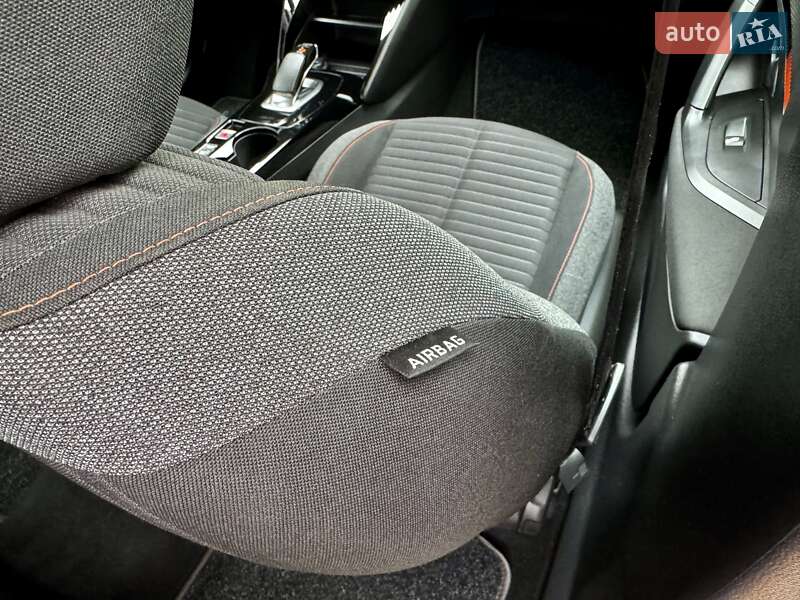 Внедорожник / Кроссовер Peugeot e-2008 2021 в Дрогобыче фото 79 Внедорожник / Кроссовер Peugeot e-2008 2021 в Дрогобыче