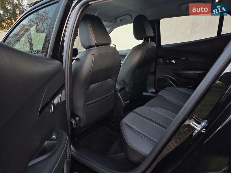 Внедорожник / Кроссовер Peugeot e-2008 2020 в Львове фото 35 Внедорожник / Кроссовер Peugeot e-2008 2020 в Львове